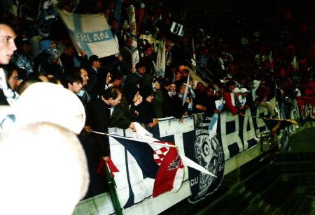 07-SEDAN-OM 01.jpg